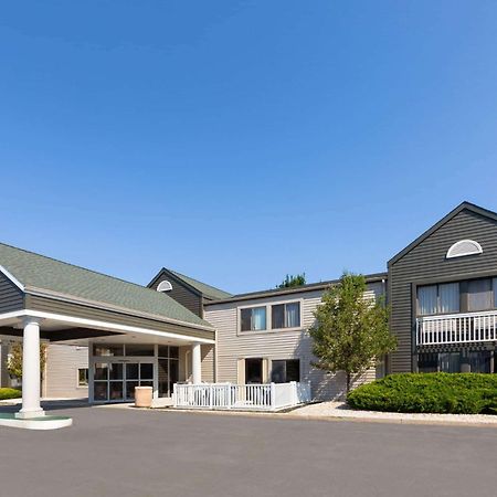 La Quinta Inn By Wyndham Sheboygan Eksteriør billede