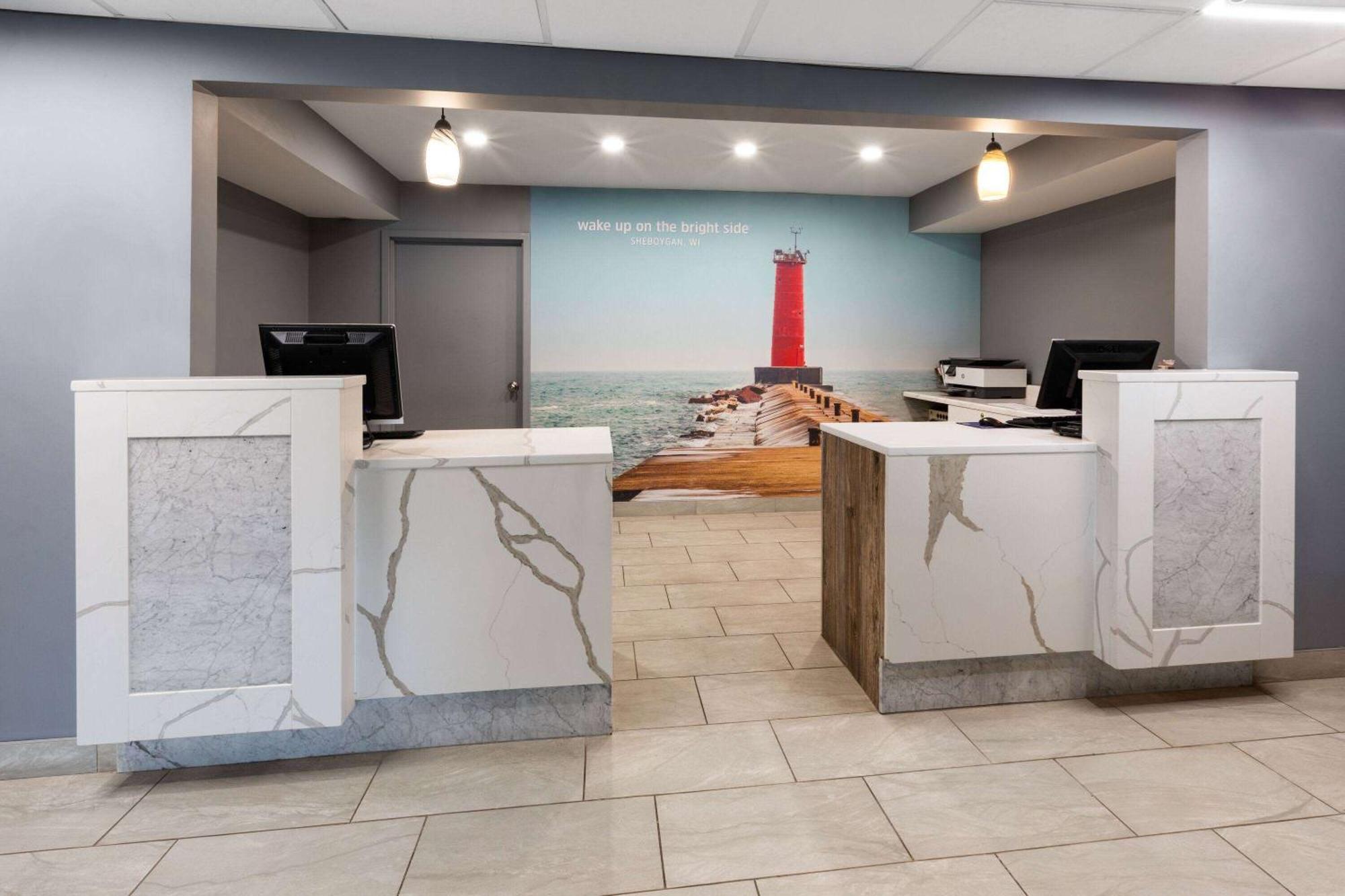 La Quinta Inn By Wyndham Sheboygan Eksteriør billede